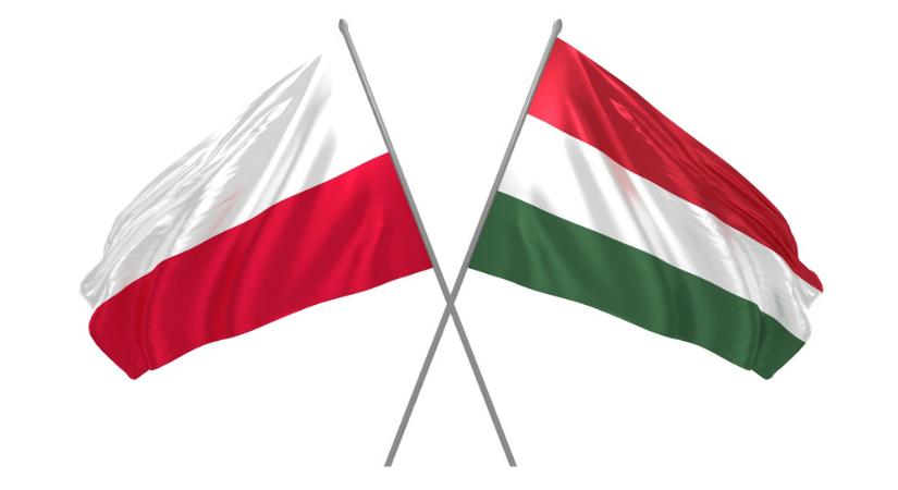 Lengyelországban második világháborús magyar katonákat temettek újra