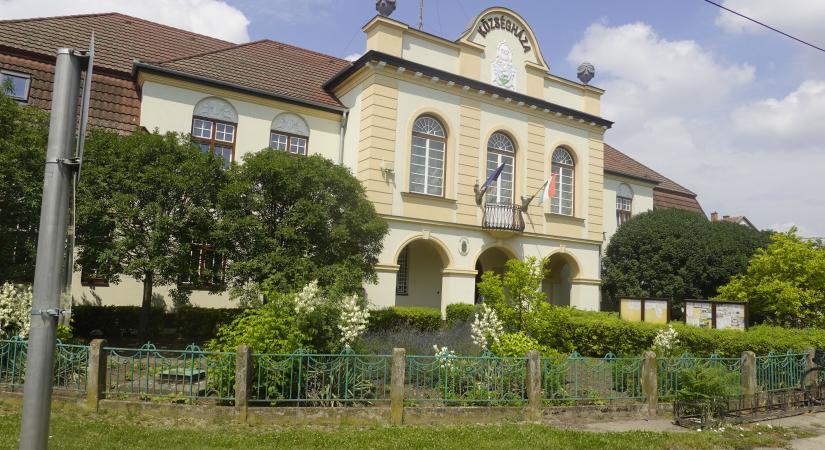 Földes a jövőre készül