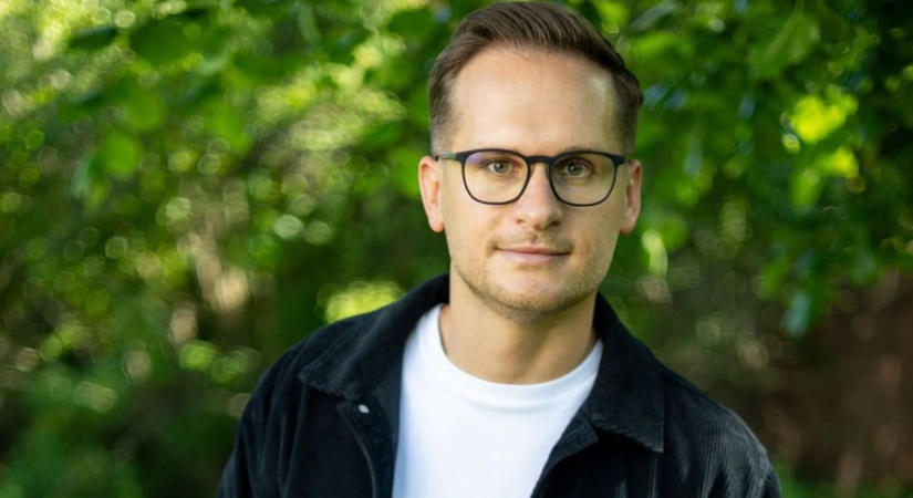 Az új „közmédiában” a kormánnyal szembeni kritikus hangot Horn Gábor jelenti