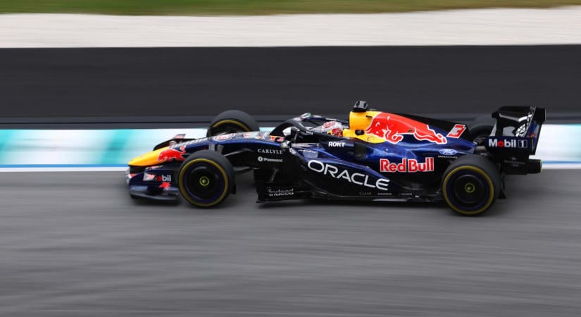 A Red Bull motorrészlege is ünnepel a malajziai rajtelsőséget követően