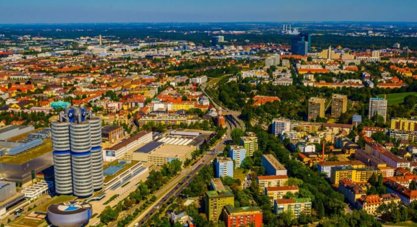 Gyújtószerkezeteket dobtak el német ipari cégek közelében