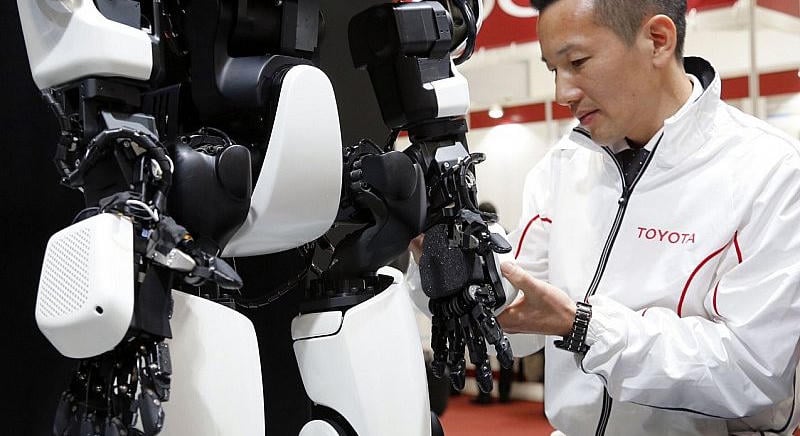 Felfoghatatlan összegből állít csatasorba 400 ezer humanoid robotot a Toyota