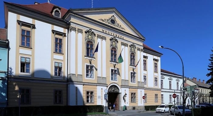Megszüntetnék a megyei önkormányzatokat, már zajlik az előkészítés