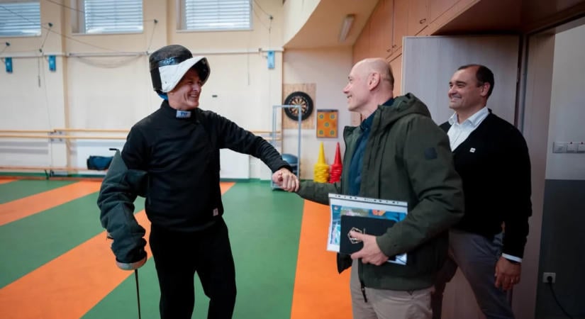 A KSI utánpótlás-nevelési modelljét vizsgálta a sportért felelős államtitkár