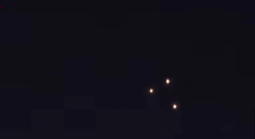 Leesett a szemtanú álla: titokzatos UFO bukkant fel az éjszakai égbolton - Videó!