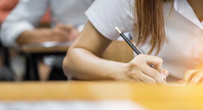 Megjelent a nyolcadikos képességfelmérő naptára – Új szabályok a dolgozatok javításánál