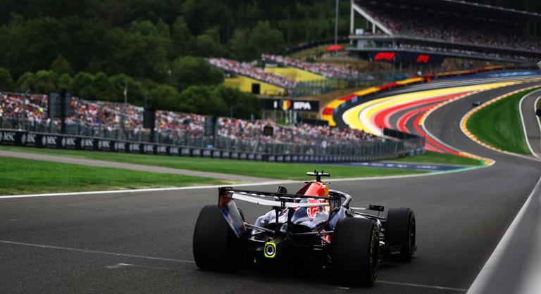 Max Verstappen vitte a prímet a Belga Nagydíj nyitányán