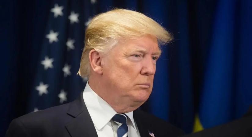 Kitiltotta a CNN-t, az MS NOW-t és a Politicót a Fehér Házból Donald Trump