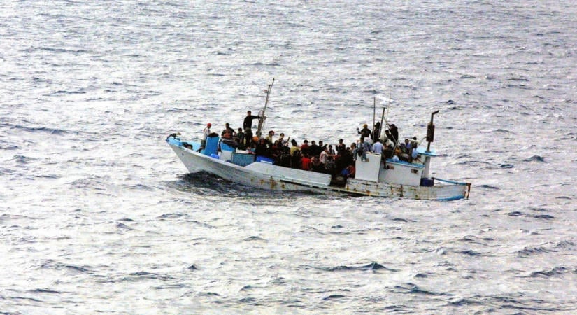 A franciák a legkeményebbek a migránsok kitoloncolásában