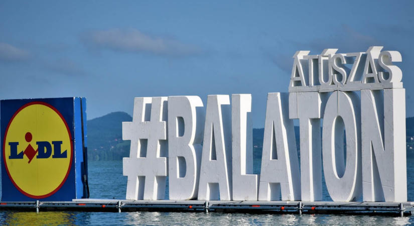 Eldőlt: ekkor tartják meg a 2026-os Balaton-átúszást