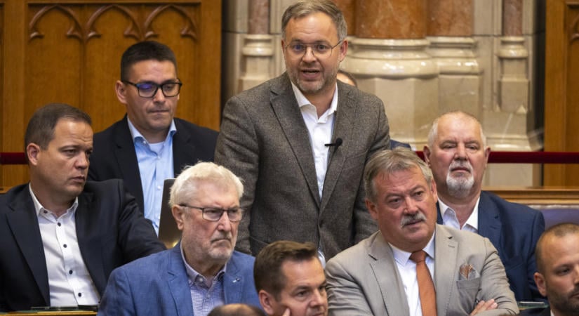 A jövő héten döntenek Orbán Balázs parlamenti mandátumáról