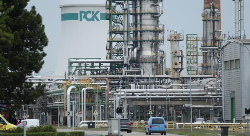 Uniós szintű extraprofitadót vizsgál az Európai Bizottság az energiacégekre