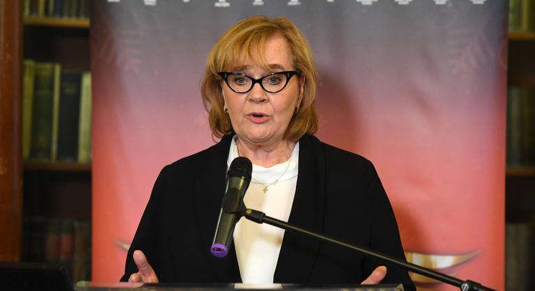A közmédiából menesztett Siklósi Beatrixot ültetné be a Fidesz az új felügyelő testületbe