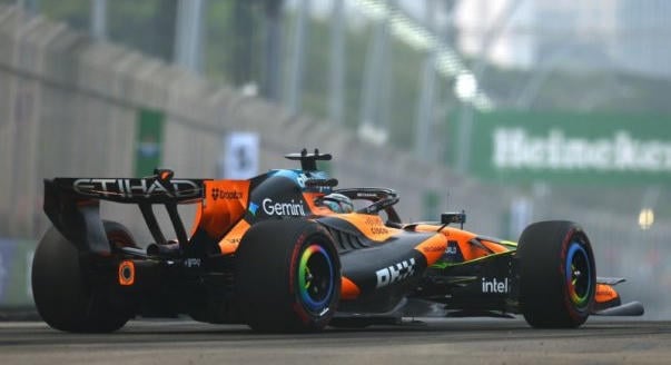 Csak három F1-es csapat hozott fejlesztést Szingapúrba