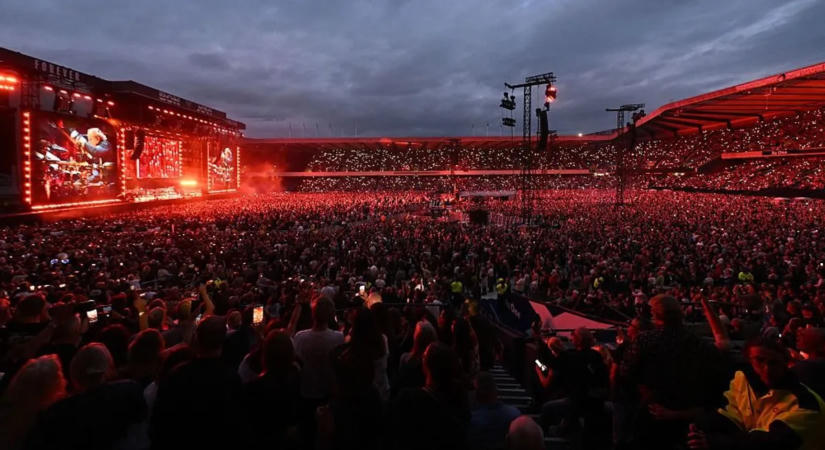 Kiakadtak a Bon Jovi-rajongók: szerintük csúnyán lehúzták őket a méregdrága jegyekkel - videó