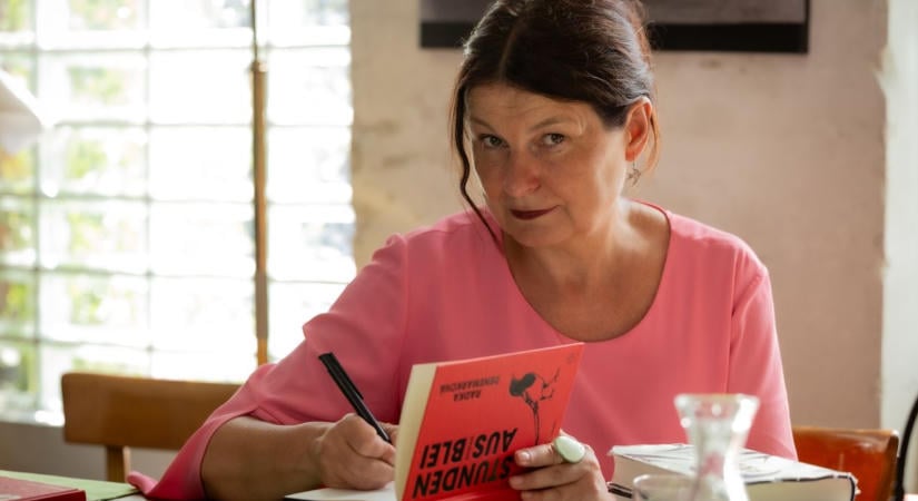 Radka Denemarková, a Frankfurti Könyvvásár díszvendége: „Ki kell állni a populista hatalom ellen, nincs más választás”