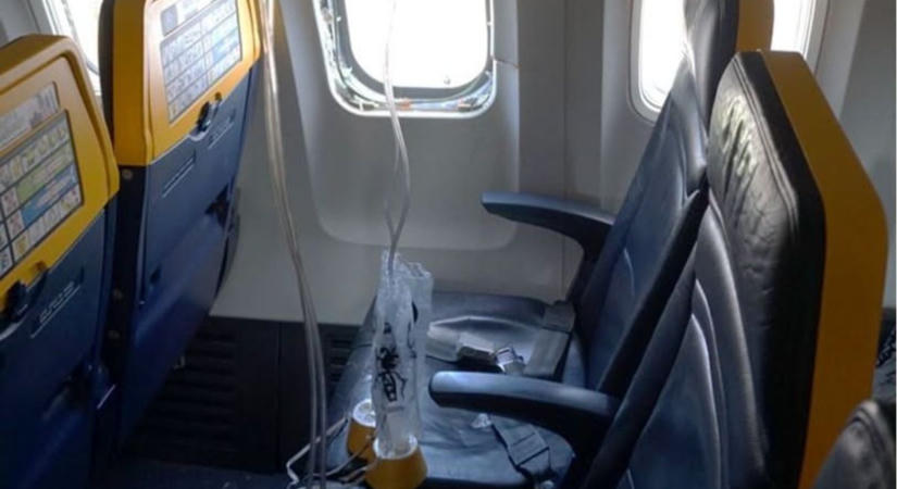 Ez okozhatta a Ryanair ablakának betörését júliusban