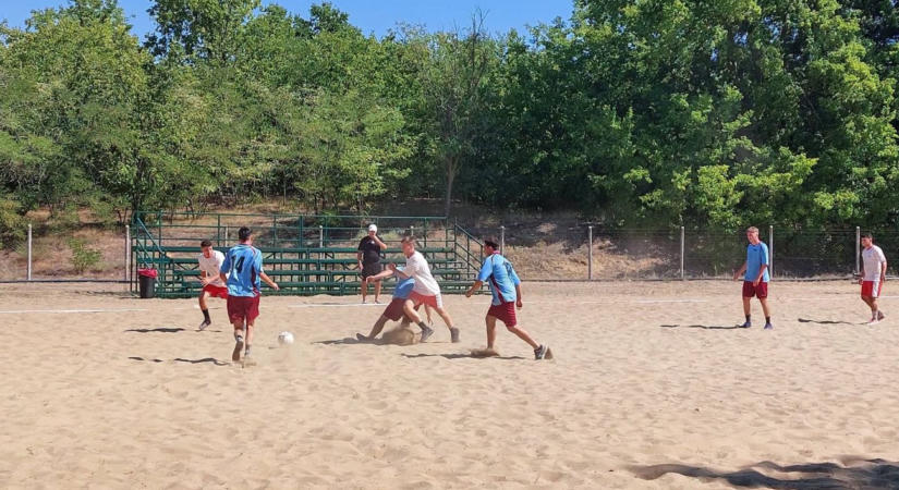 Az ózdi tűzoltók csapata nyerte meg a strandfoci-bajnokságot