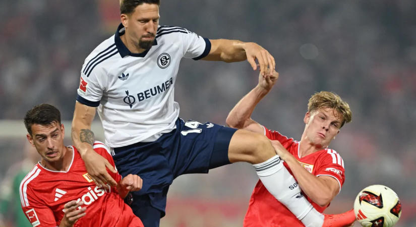 Bundesliga: Schäferék felett aratta első győzelmét a Schalke