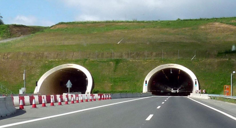 Alagútgyakorlat miatt lezárják az M6-os egy szakaszát szerdán