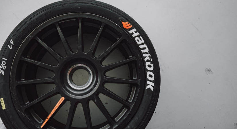 Több mint félmilliárd euróból bővített idehaza a Hankook