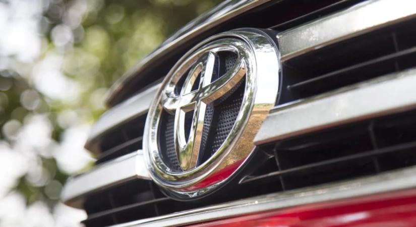 Őrzi vezető helyét a Toyota a magyarországi újautó-piacon az idén