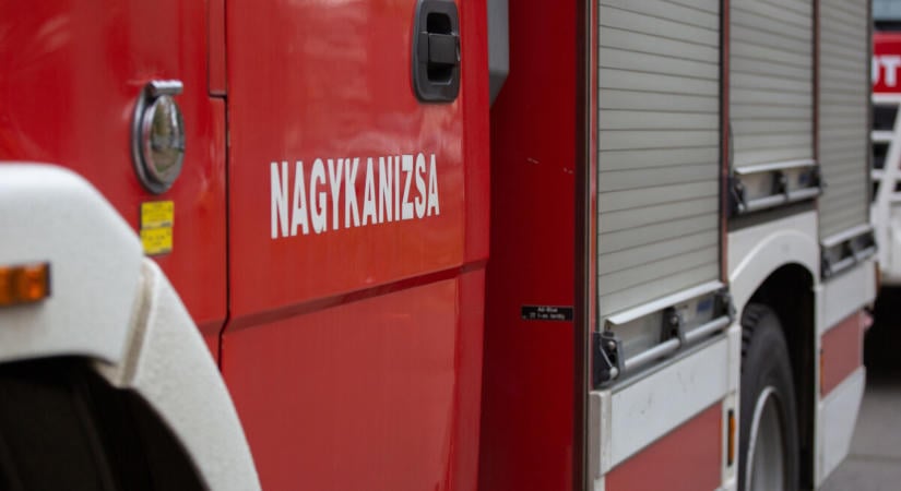 Erkélyen keresztül jutottak be a tűzoltók egy bajbajutott idős emberhez Nagykanizsán