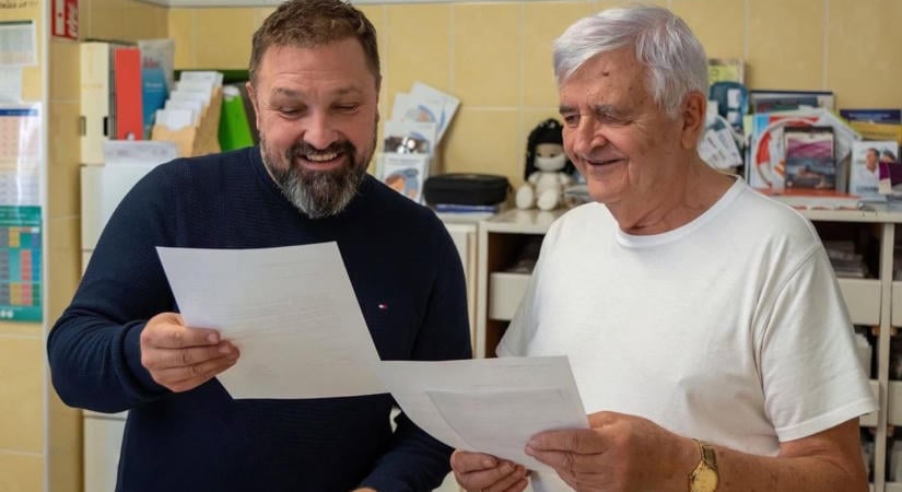 Generációk nőttek fel a kezei alatt, 55 éve gyógyít a borsodi orvos