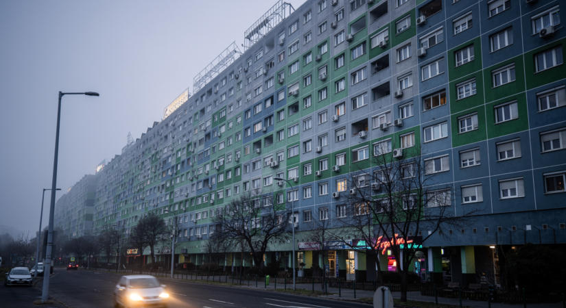 Közel 50 gyanúsított az óbudai korrupciós botrányban