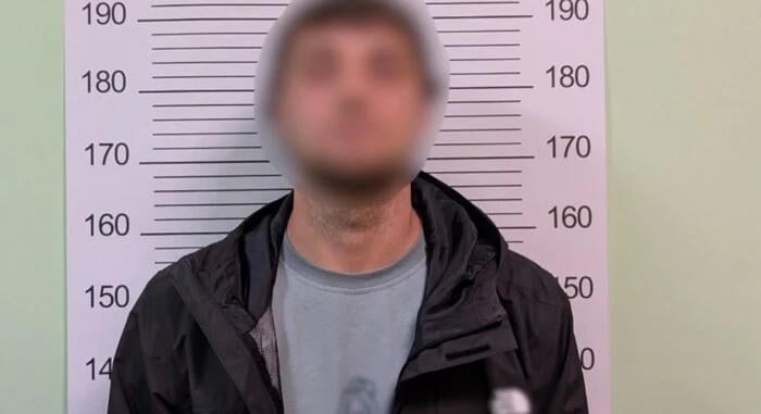 Két embert sebesített meg egy férfi egy lövöldözés során Vaszilkivban
