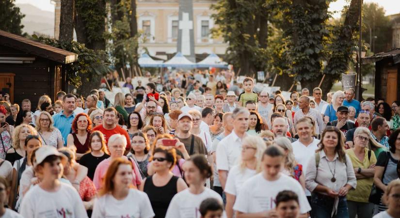 Nagy Feró és a Beatrice is fellép a Máramarosszigeti Magyar Napokon