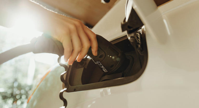 Az MIT kutatása romba döntötte az elektromos autók elleni legnépszerűbb érvet