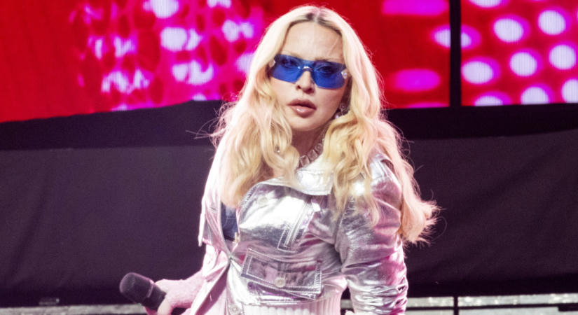 Madonna új külseje döbbenet, 20 évesnek néz ki, mit csinált az arcával?