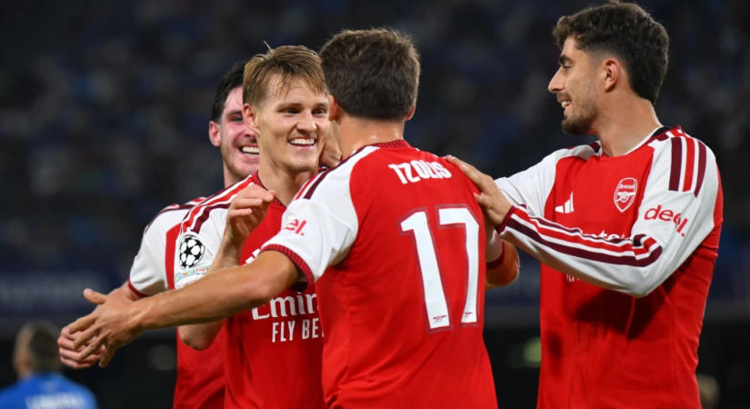 Ödegaard góljával nyert az Arsenal Nápolyban