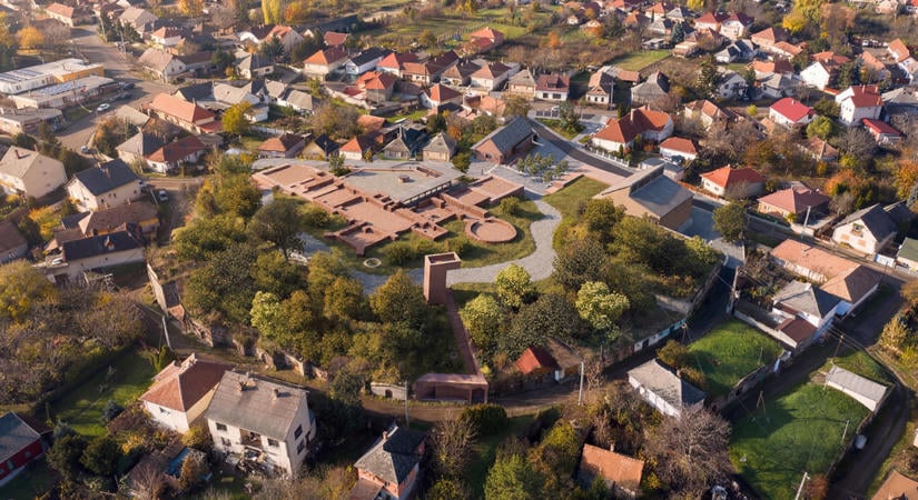 Abasár – Történelmi Emlékhely – Nyul Dávid, Kakas Norman és Hegedüs Marcell II. helyezett pályaműve