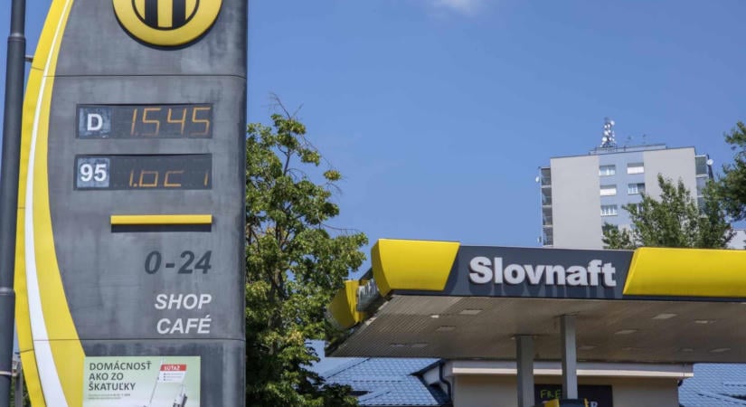 Bírálja az ellenzék a kormány üzemanyagárakkal kapcsolatos döntéseit