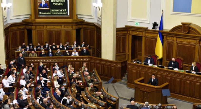 Az ukrán parlament elfogadta a nemzeti kisebbségek oktatási jogairól szóló törvényt