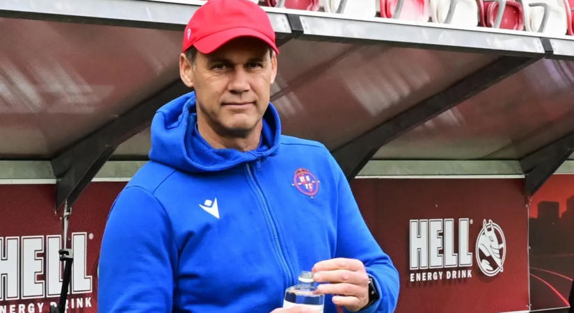 „Tojok rá; 10 kiló súlyfelesleggel ne vezessen meccset” – Bódog Tamás legnagyobb beszólásai