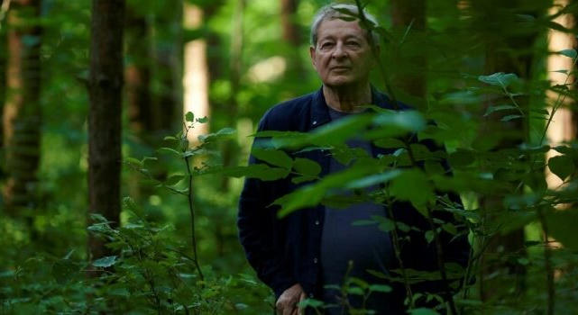 NÁDAS PÉTER – Meghalt a utolsó jól nevelt polgár