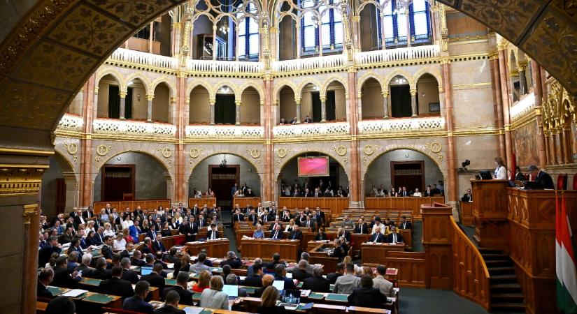 Így durvult el a vita kedden már napirend előtt a parlamentben