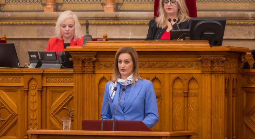 Forsthoffer Ágnes bekérette Magyar Pétert és a többi frakcióvezetőt