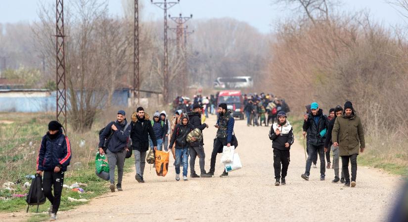 Bizarr egybeesés: az annecyi gyermekkéselés napján ment át a migránskvóta az EU-ban (VIDEÓ)