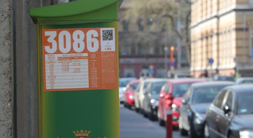 Az ombudsmanhoz fordulnak a budapesti parkolóórák leszerelése miatt a KDNP képviselői, szerintük alkotmányos jog sérül