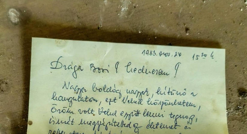 „Nagyon boldog vagyok” – egy 1983-as szerelmes levél került elő az elhagyatott házból