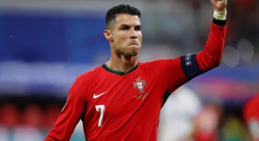 Megáll az ész: Ronaldo 40 másodperc alatt tölti le a büntetését