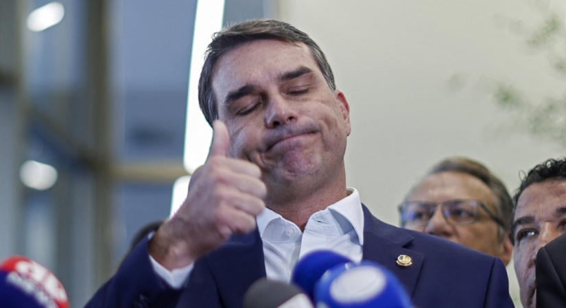 Az argentin vezetés szerint a kis Bolsonaro nem lépett be az országba, miután azt híresztelték, hogy onnan szökik át Amerikába