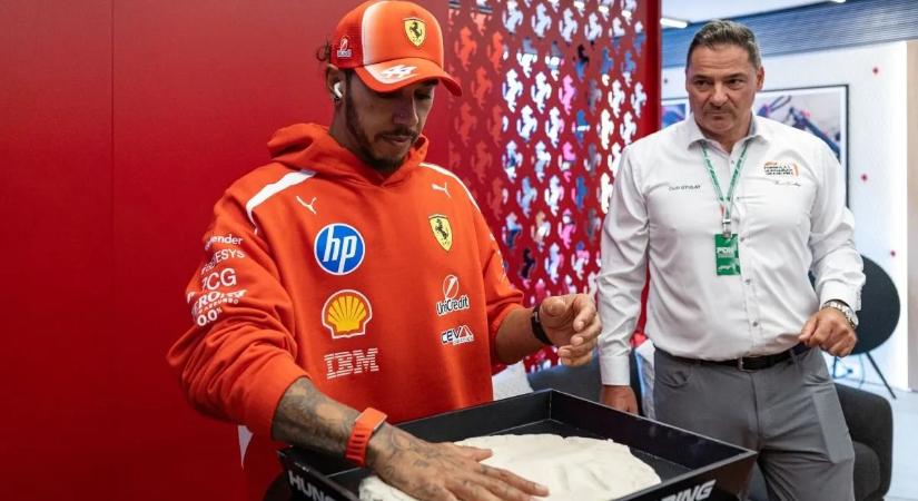 Hivatalos: Lewis Hamilton nevét viseli a Hungaroring egyik ikonikus kanyarja