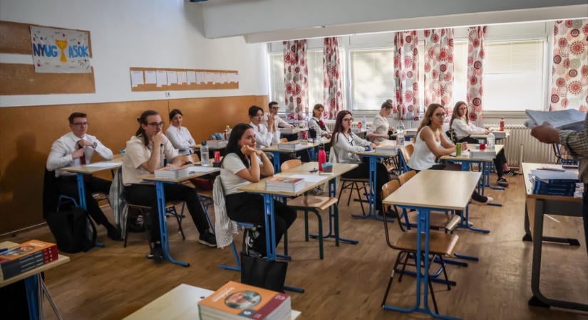 Őszi érettségi 2026: ma kezdődnek az írásbelik