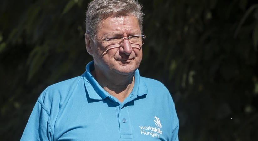 Parragh László visszatért: „Egy buta senkiházi társaság uralta el a kamarát„ - A kamara elnöksége visszautasítja a vádakat