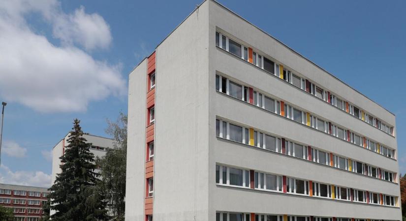 Kollégium Szombathelyen: ekkor jelentkezhetnek a gólyák, mutatjuk a kínálatot és az árakat